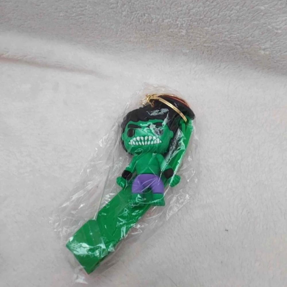 Hulk lanyard
